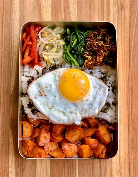 Korean Dosirak (Lunch Boxes) 